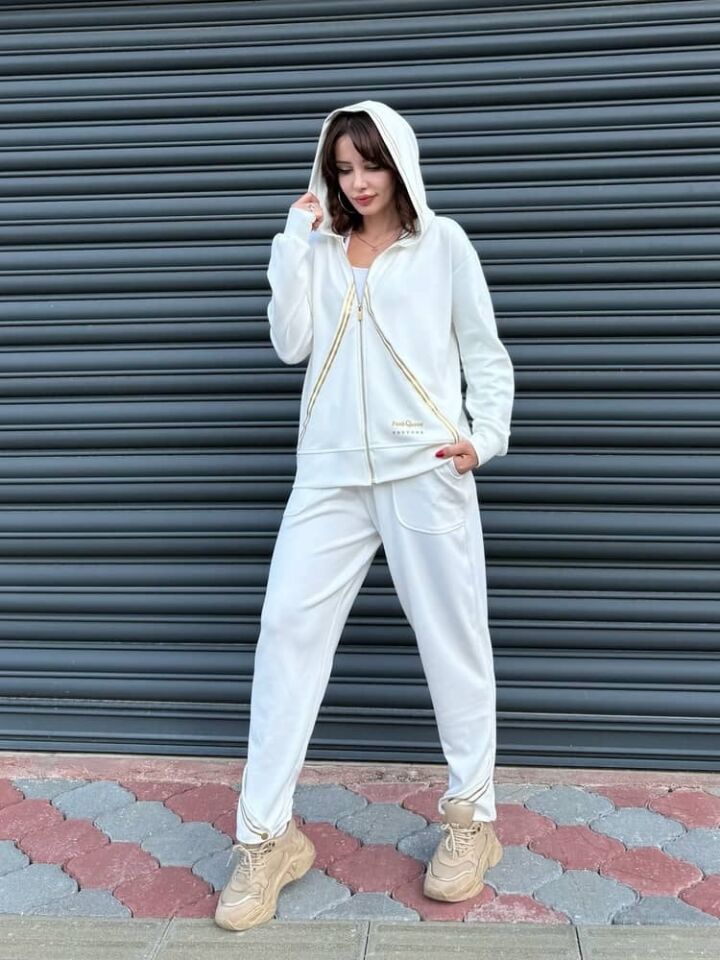 Gold Detay Ekru Takım